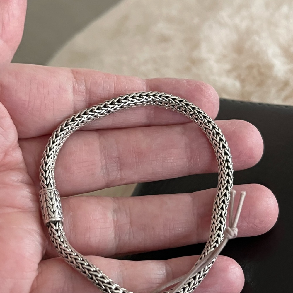 Gorgeous John Hardy .925 Sterling Silver Woven Bracelet M NWT! - Picture 14 of 16